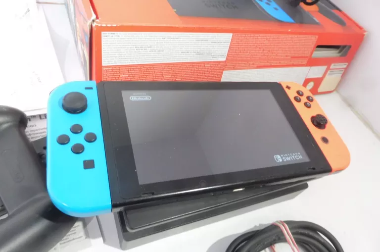 KONSOLA NINTENDO SWITCH