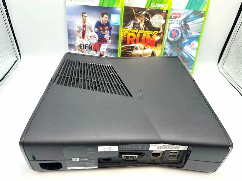 konsola-microsoft-xbox-360-slim-250-gb-stan-uzywany