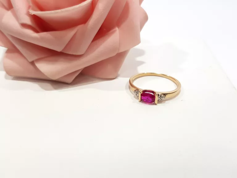 sliczny-pierscionek-z-czerwonym-oczkiem-pr585-190g-kolor-249512-1647429