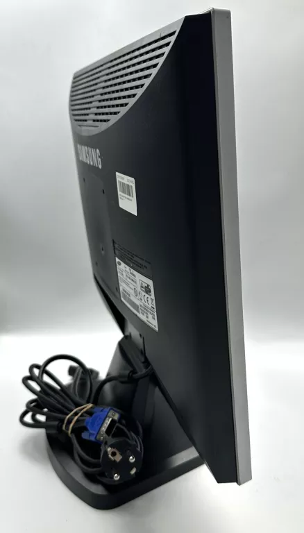 monitor-samsung-gh19ls-przekatna-ekranu-cale-19