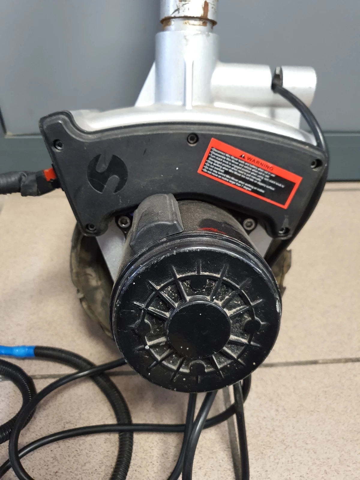 kolo-podporowe-naped-przyczepy-mini-mover-gen-ii-stan-uzywany