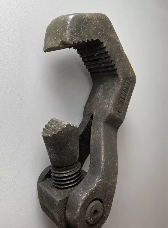 klucz-hydrauliczny-hakowy-do-rur-rurhak-stan-uzywany