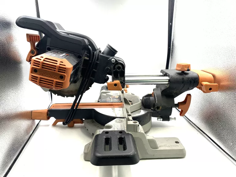 pila-ukosnica-evolution-r210-marka-evolution