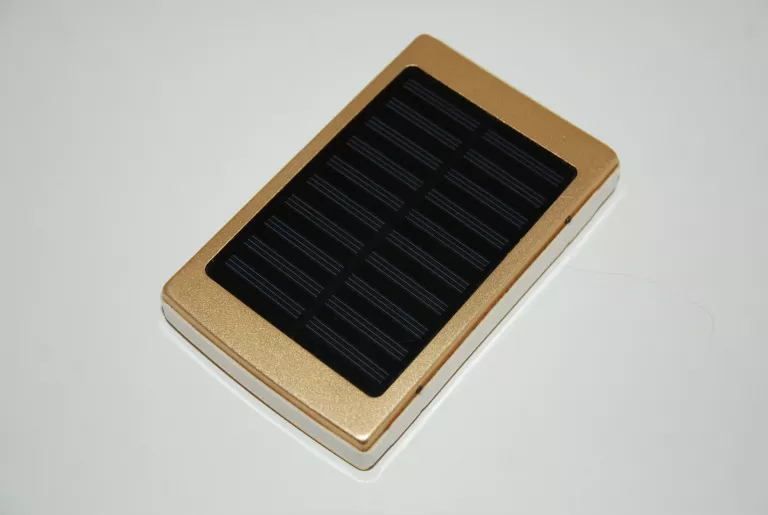 powerbank-solarny-50000mah-bulwar-ikara-21-wroclaw
