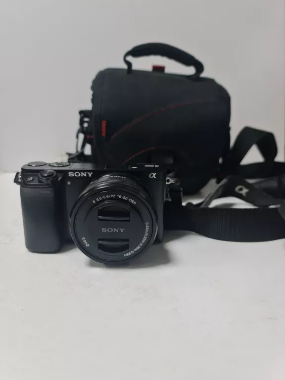 bezlusterkowiec-sony-a6000-etui-lad-chabrowa-4-jelcz-laskowice