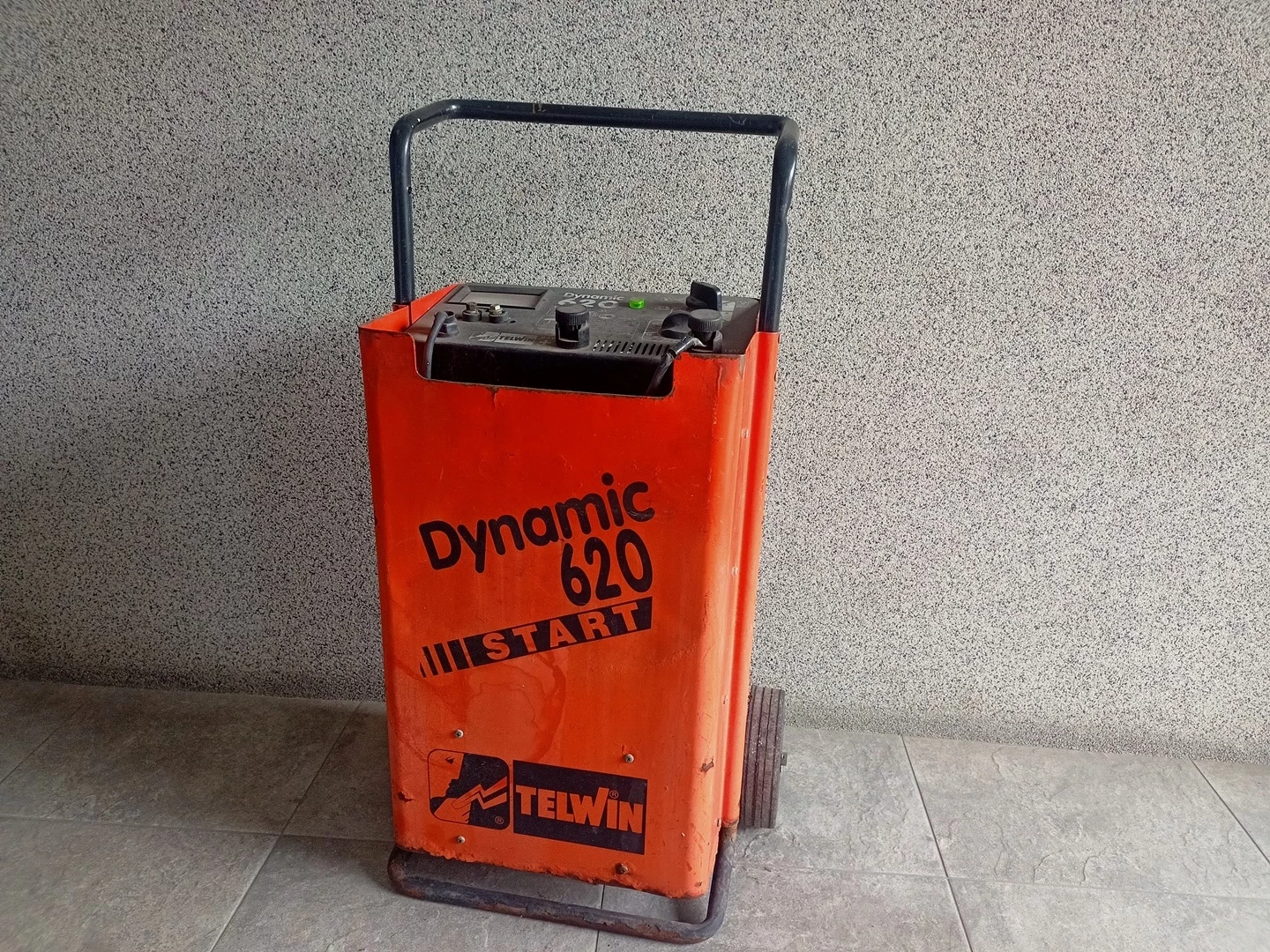 urzadzenie-rozruchowe-telwin-dynamic-620-marka-telwin