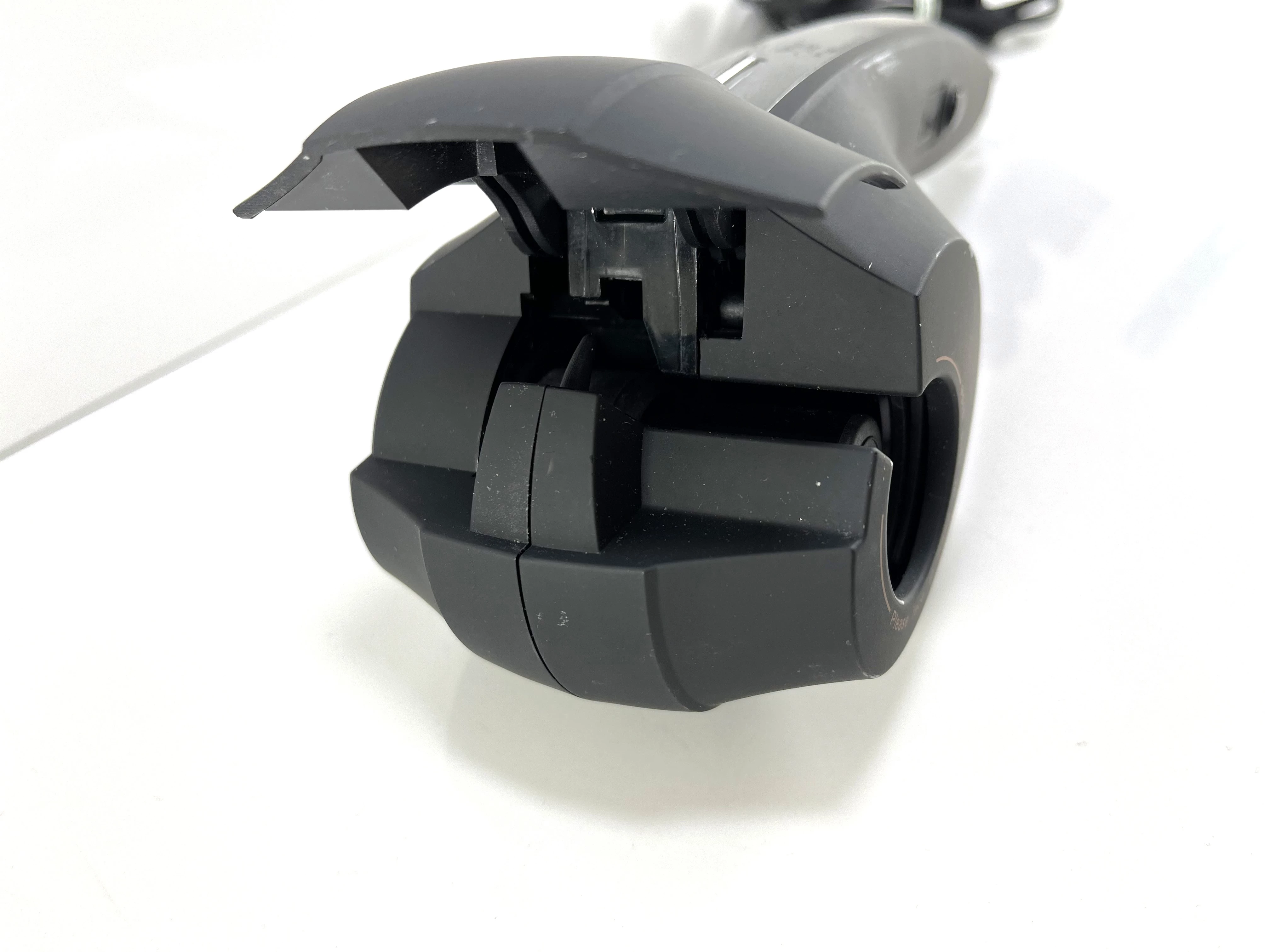 lokowka-manta-mhc910-czarna-kolor-dominujacy-czarny