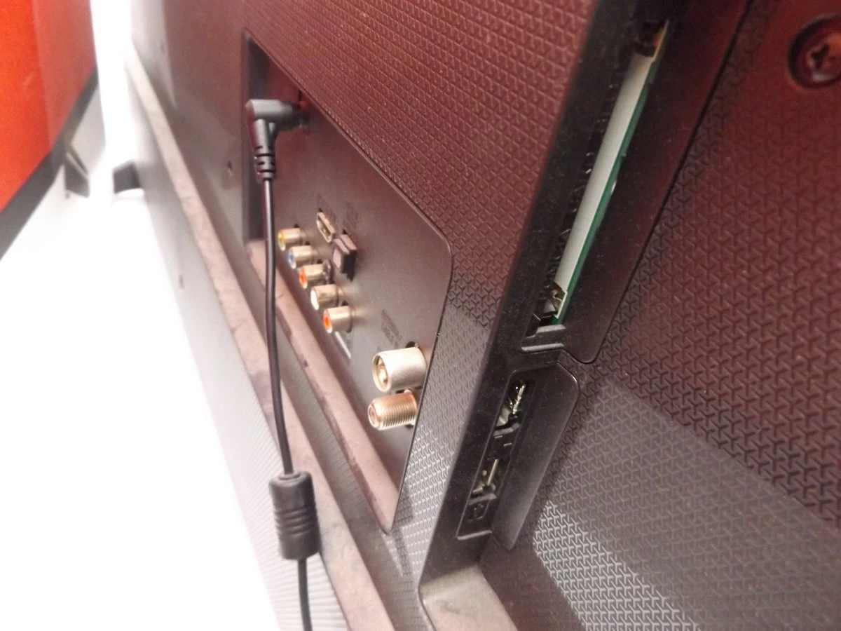 tv-lg-43lk5100pla-dvbt2-linia-5x1cm-piks-uszkodzona-matryca-typ-telewizora-211486-250142