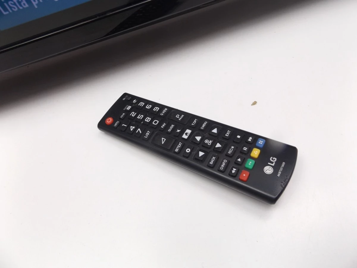 tv-lg-43lk5100pla-dvbt2-linia-5x1cm-piks-uszkodzona-matryca-ean-gtin-8806098141791