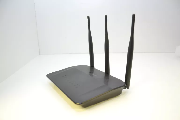 ROUTER D-LINK DIR-809