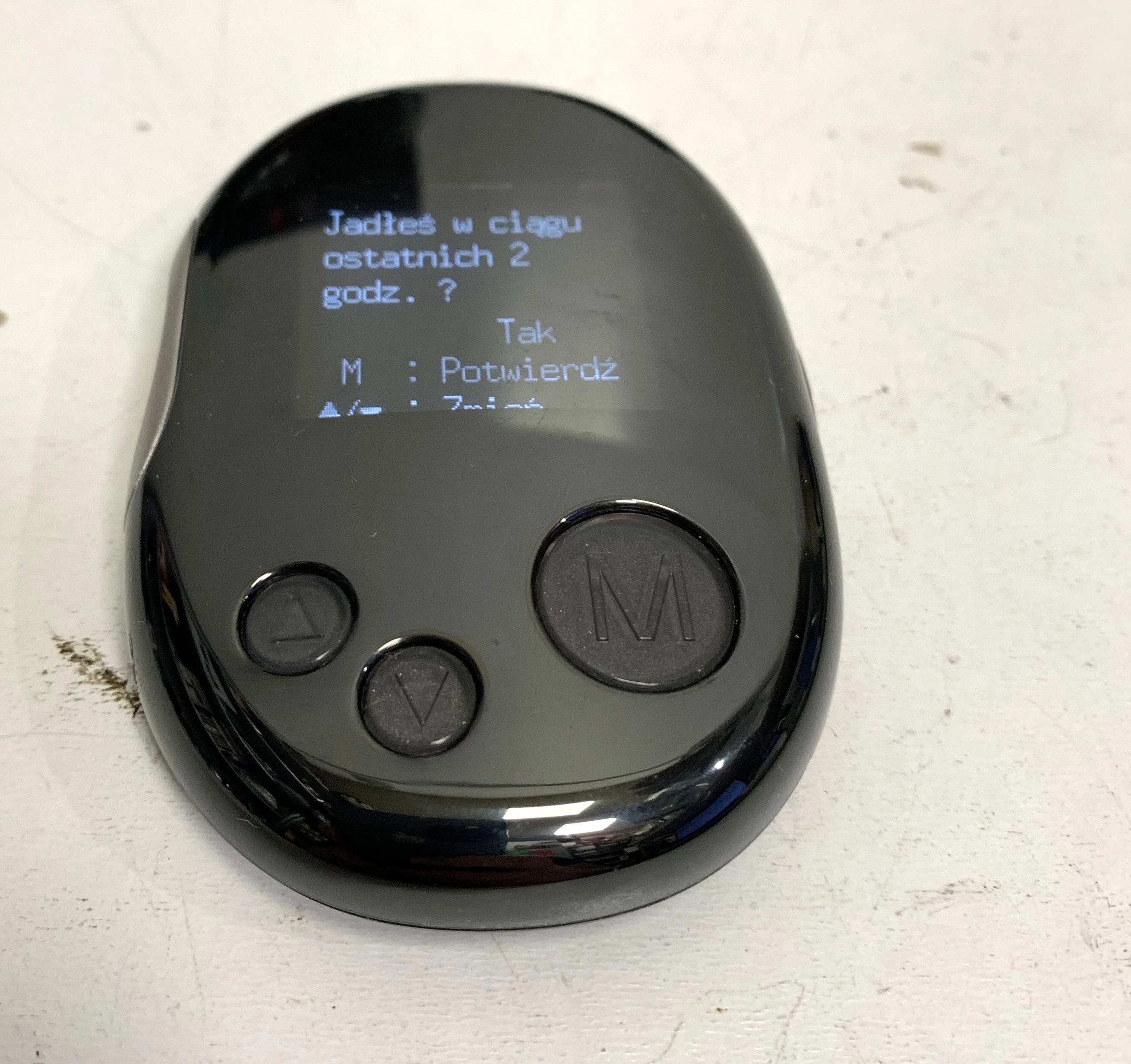 glukometr-ixell-oled-ladowarka-pudelko-stan-uzywany