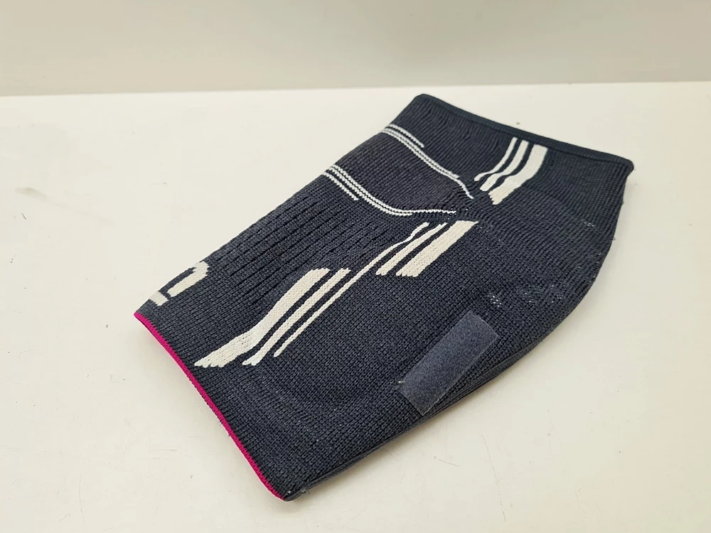 ortezaochraniaczesciagacze-roze-rodzaje-rozmiar-uniwersalny