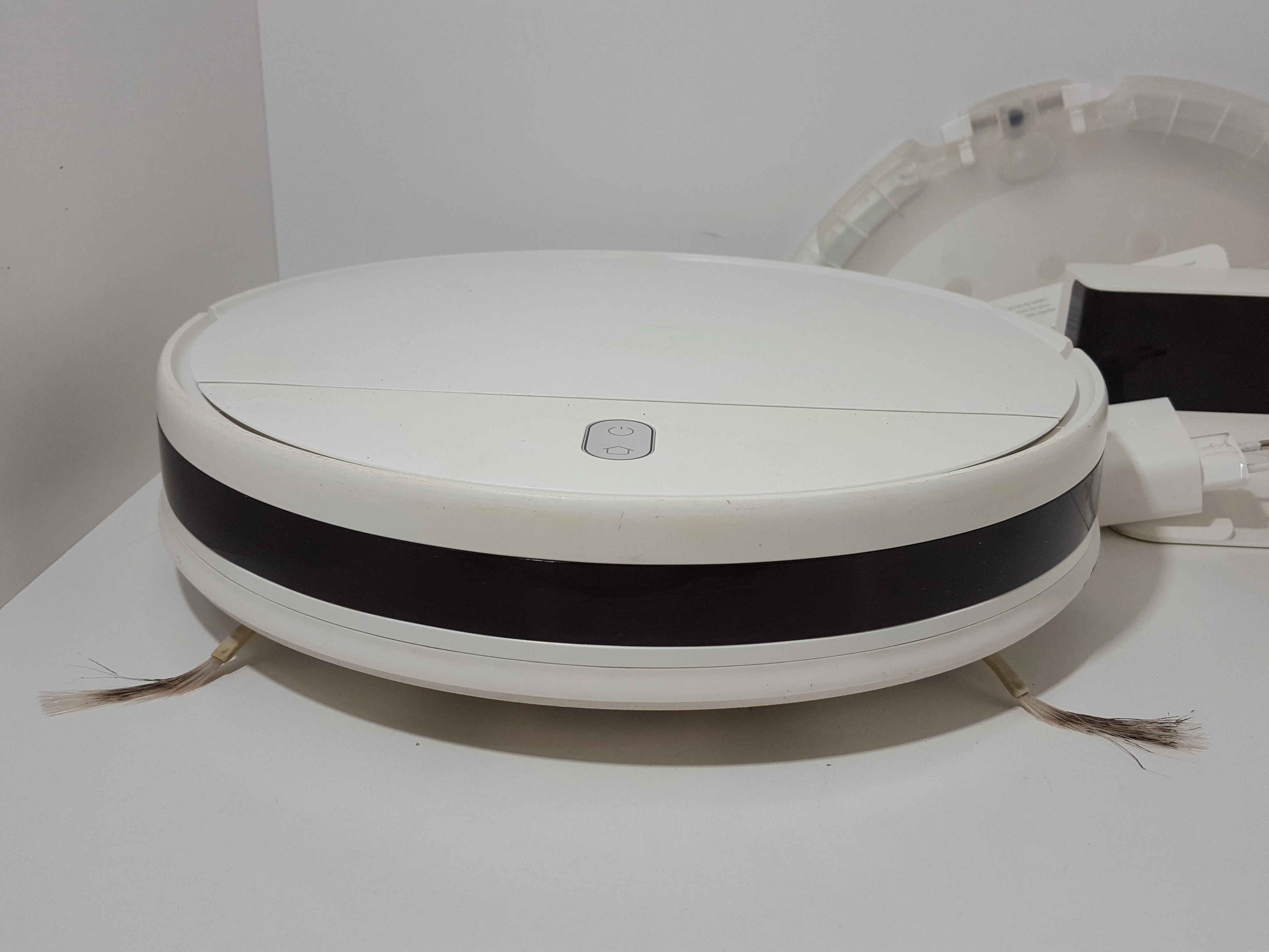 odkurzacz-mi-robot-vacuum-mop-essential-mjstg-lad-kolor-dominujacy-bialy