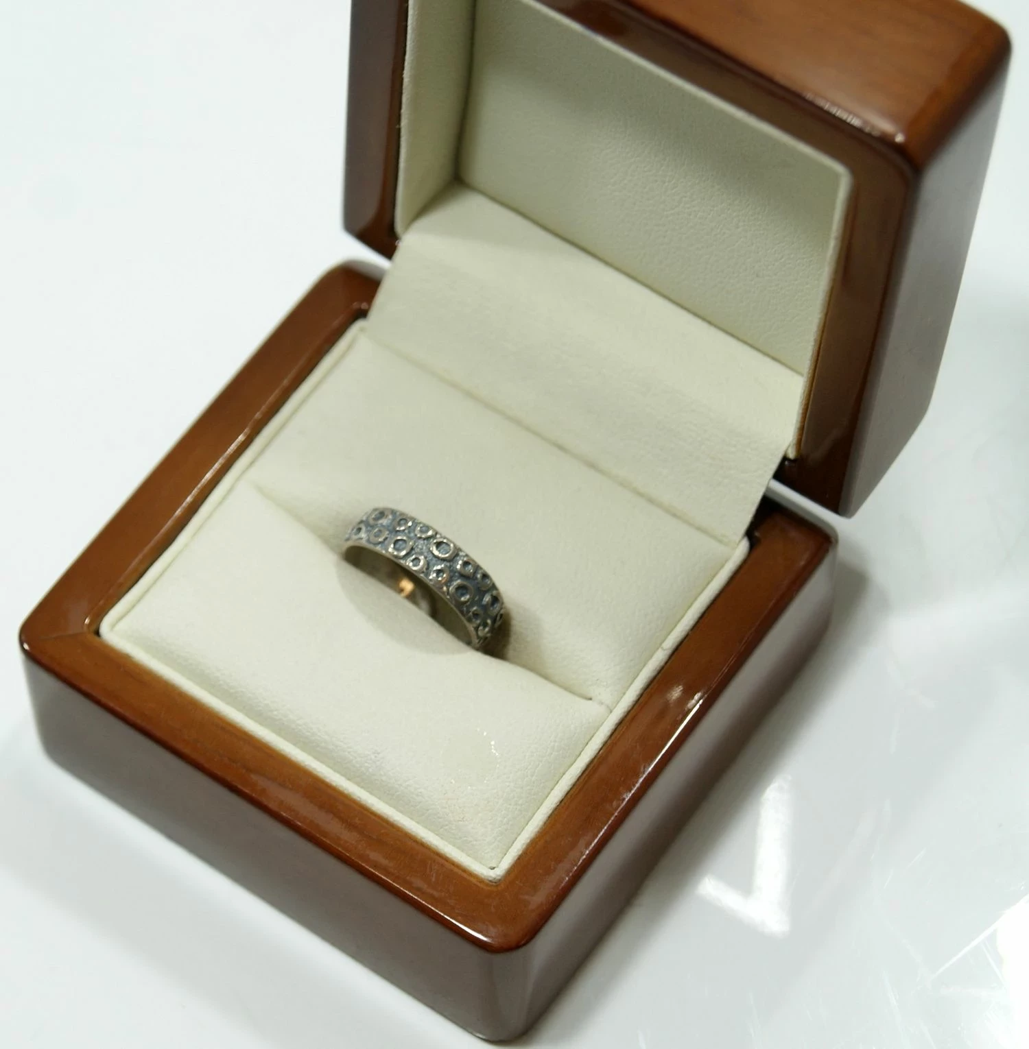 wyjatkowy-srebrny-pierscionek-925-zamkowa-4-ostrzeszow