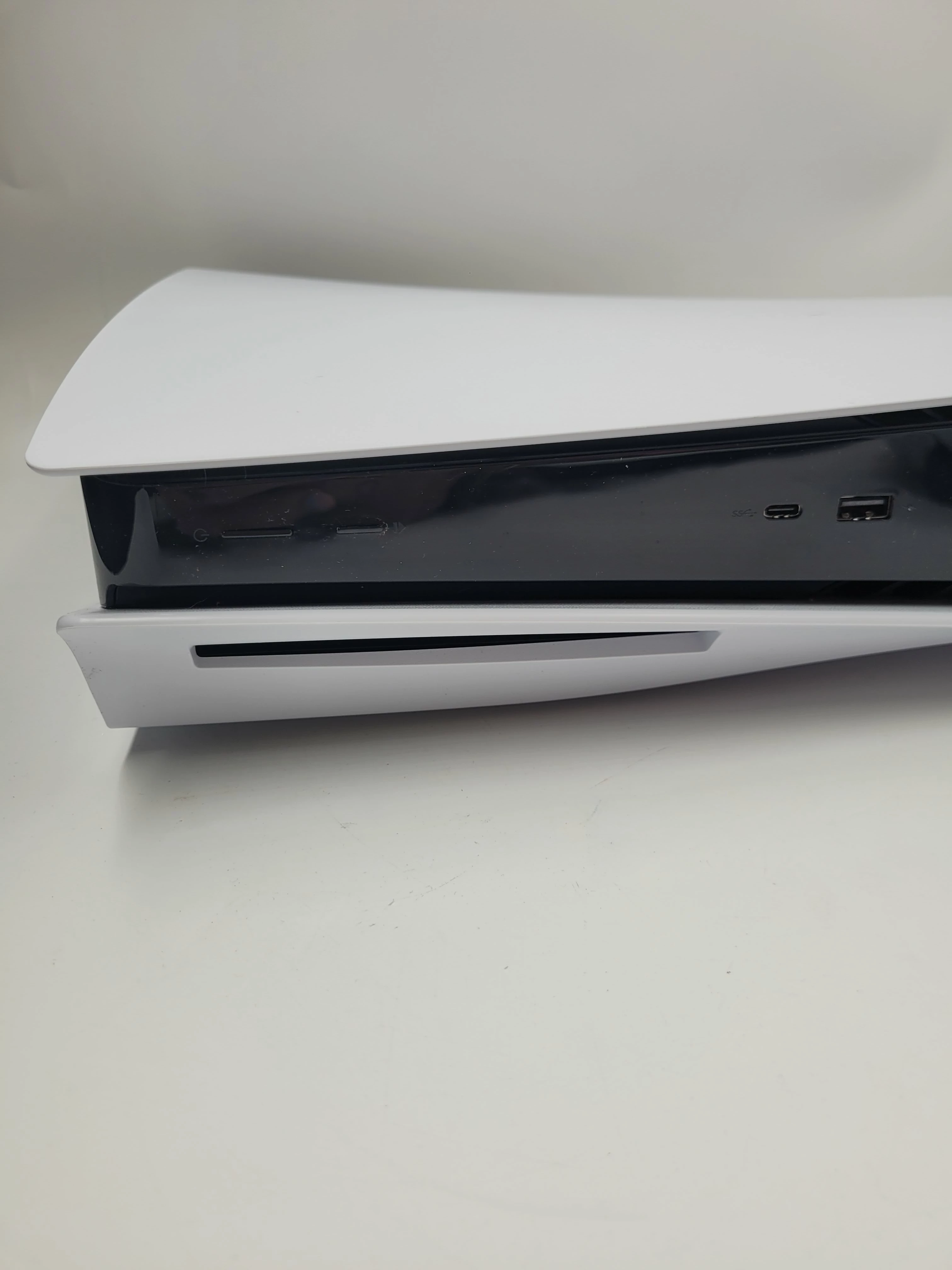 konsola-ps5-zestaw-product-id-7952a9ab-503c-4483-beca-32d081cc2446