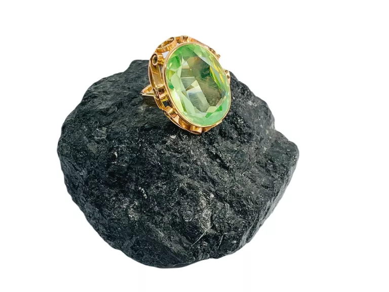 ZŁOTY PIERŚCIONEK SPINEL ZIELONY 585 W:11,39 R.19
