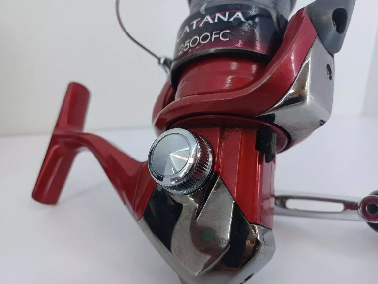 KOLOWROTEK SHIMANO CATANA 2500FC