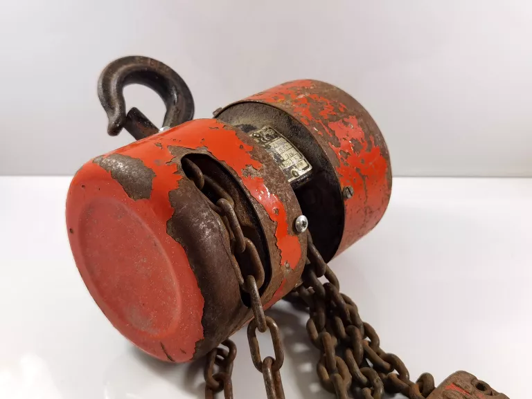 wciagarka-lancuchowa-brano-z100-500kg-3m-ean-gtin-4250928682307