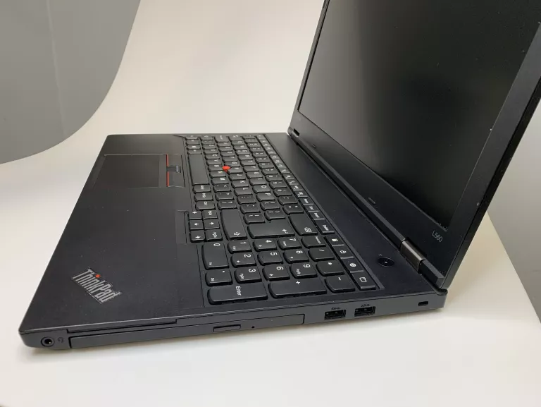 LAPTOP LENOVO THINKPAD L560