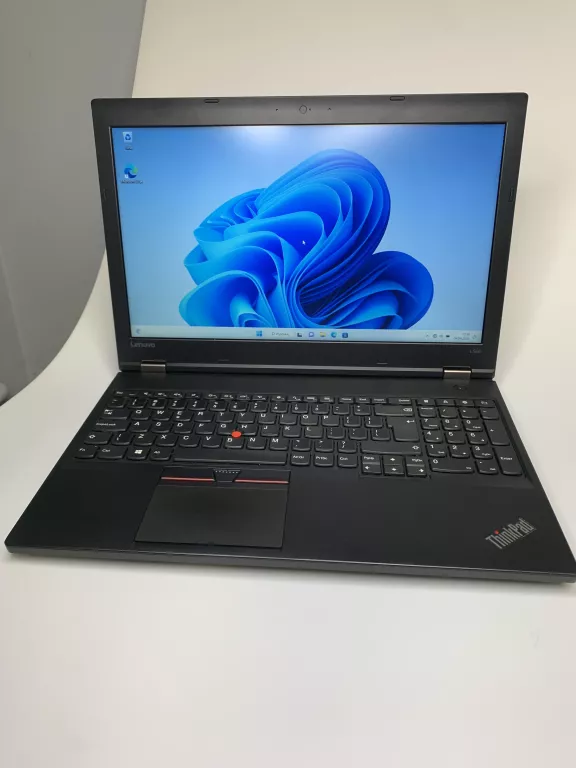 LAPTOP LENOVO THINKPAD L560