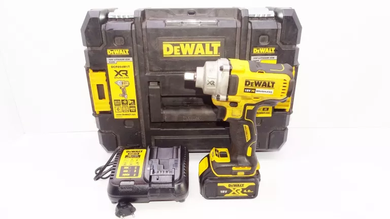 KLUCZ UDAROWY DEWALT DCF894 1/2 4AH ŁAD WALIZKA