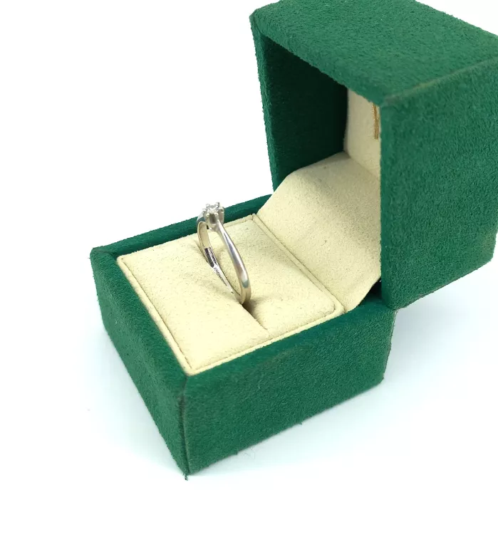 PIERŚCIONEK Z BIAŁEGO ZŁOTA DIAMENT YES 585 1.69G