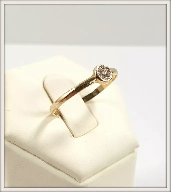 zloty-pierscionek-z-curkoniami-106585-kamien-inny-kamien