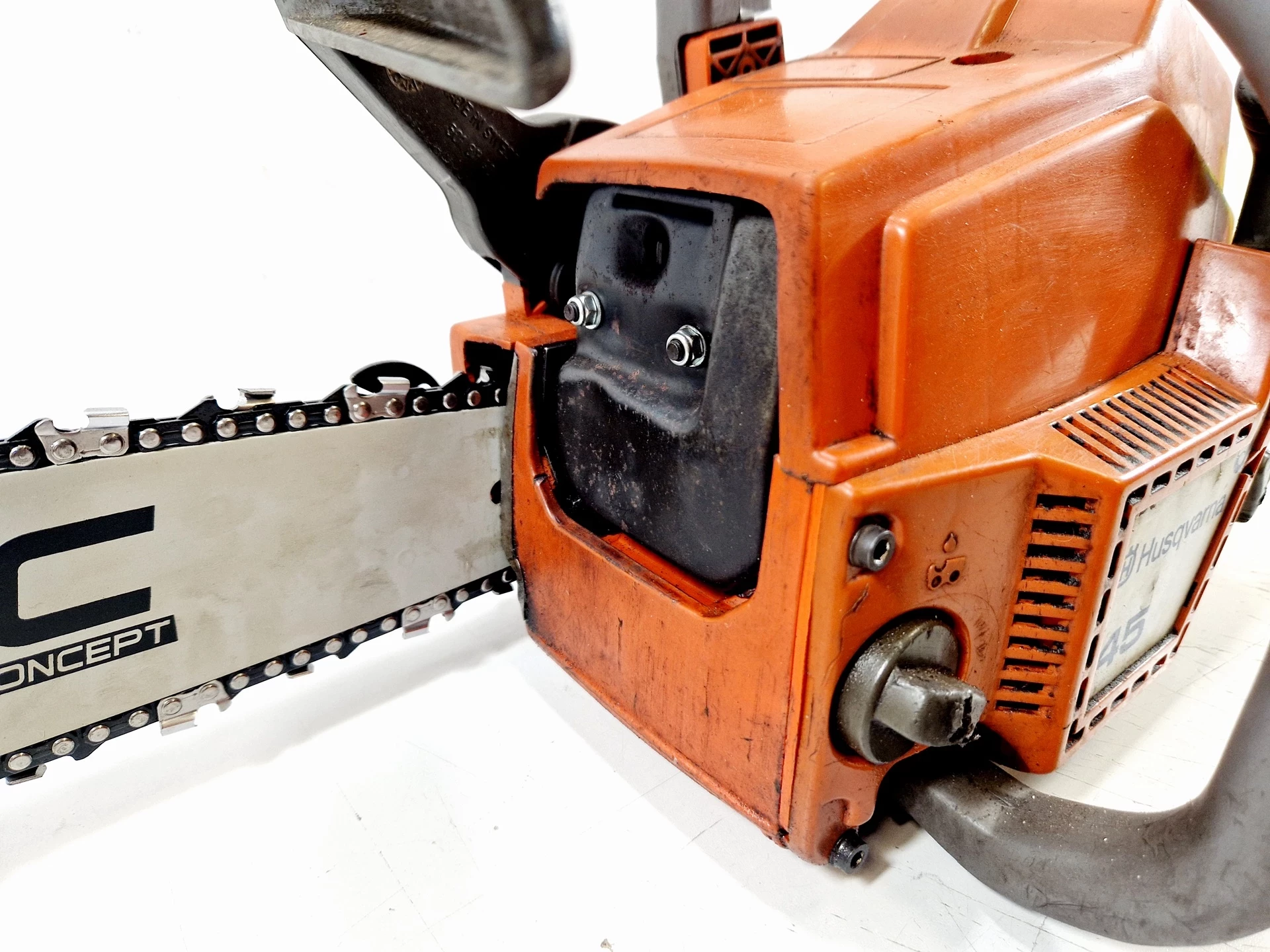 pila-pilarka-spalinowa-lancuchowa-husqvarna-45-marka-husqvarna