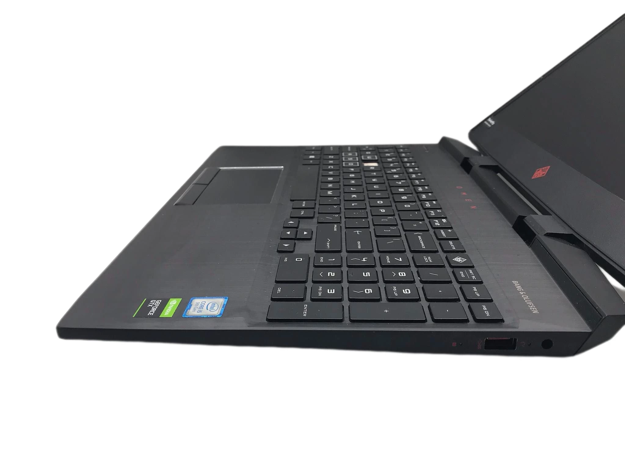 hp-omen-15-dc-1065-8250ssd1tb-hdd-i5-9300h-rozdzielczosc-px-1920-x-1080
