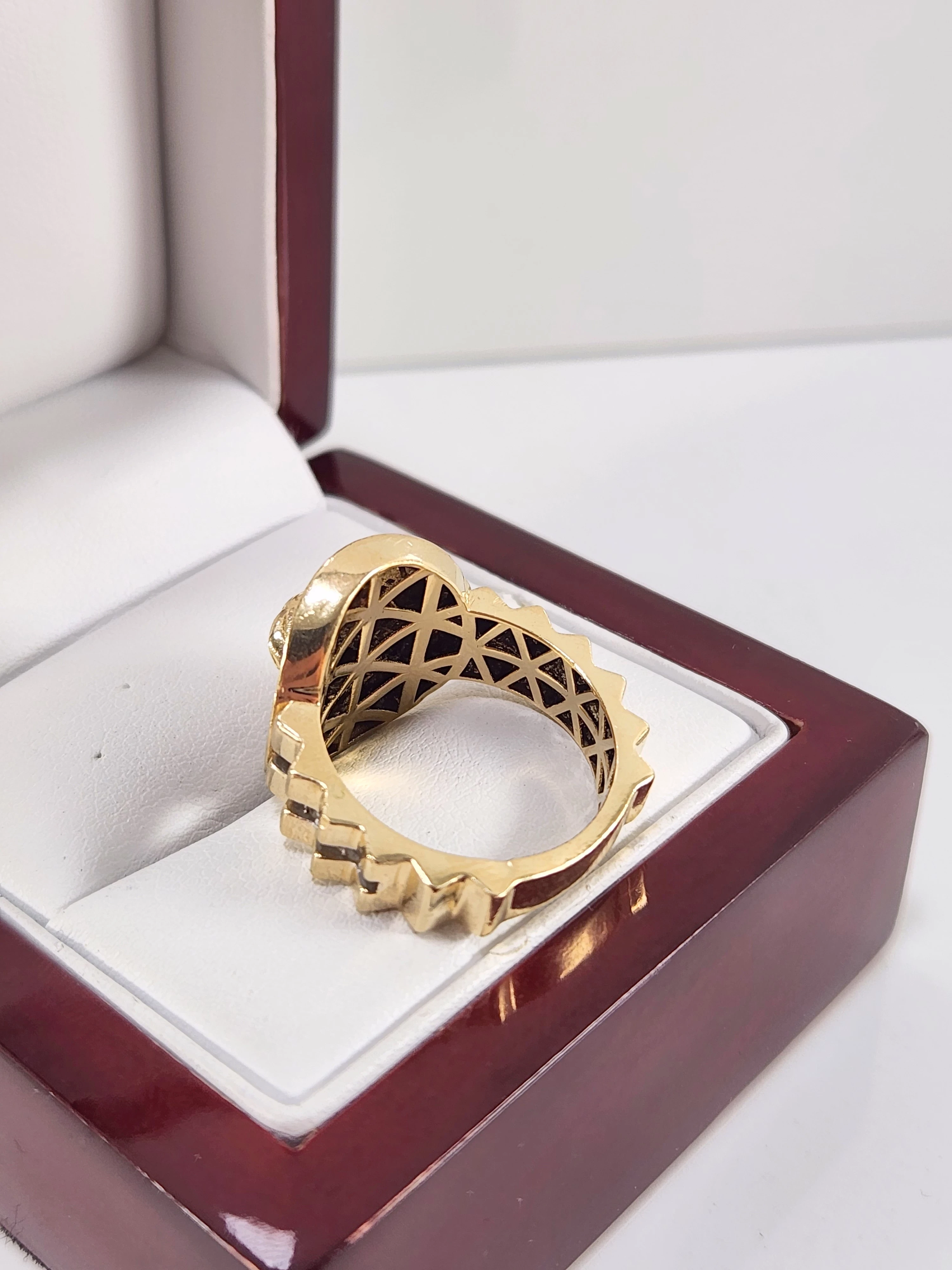 zloty-pierscionek-versace-585-566g-r17-rodzaj-inny