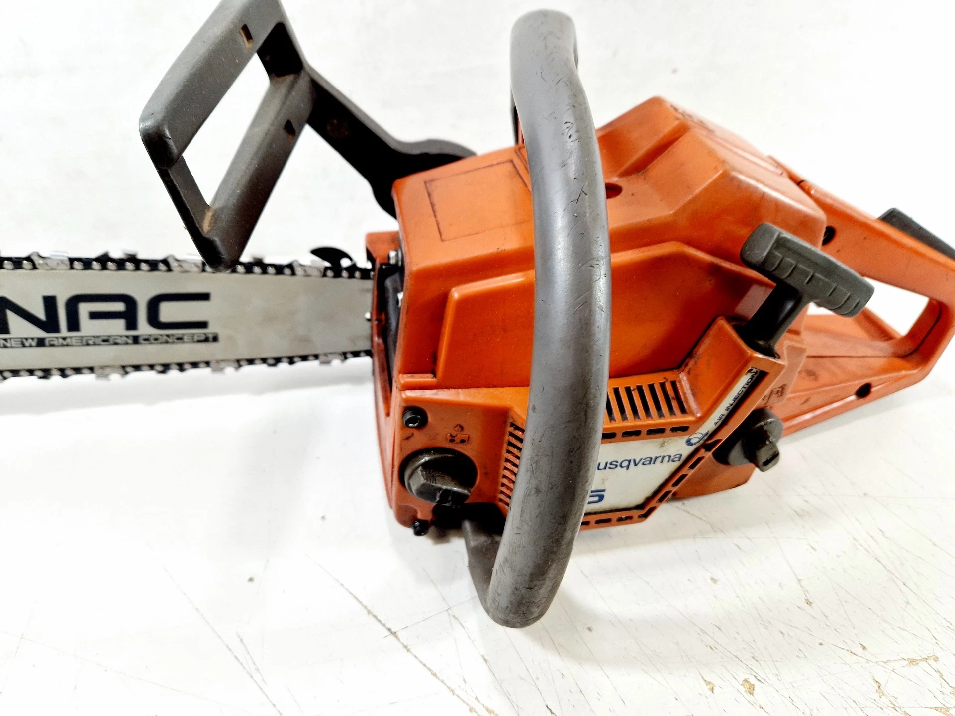 pila-pilarka-spalinowa-lancuchowa-husqvarna-45-marka-husqvarna