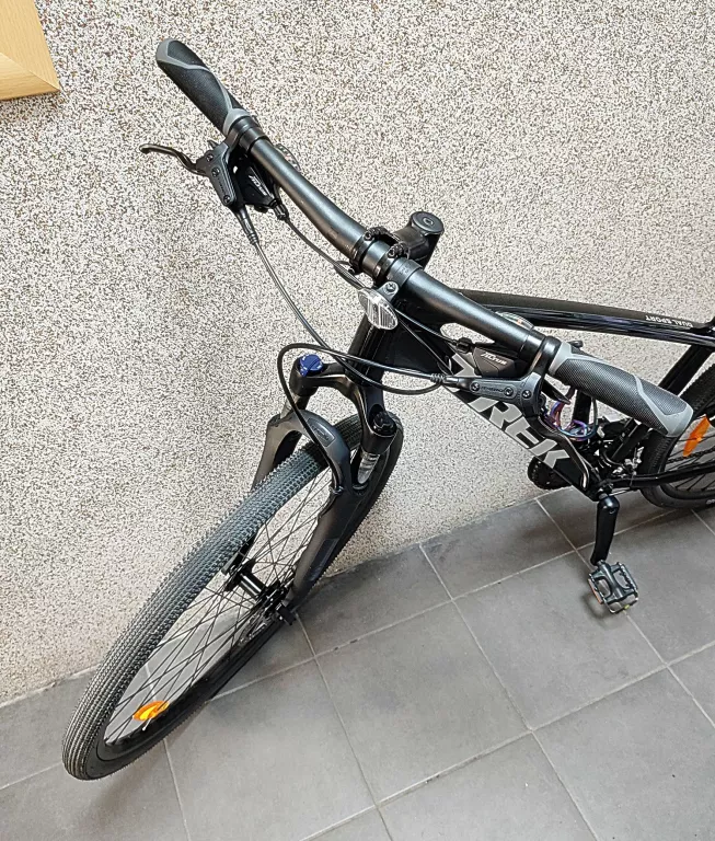 TREK ROWER DUAL SPORT 2 M TREK BLACK + FAKTURA