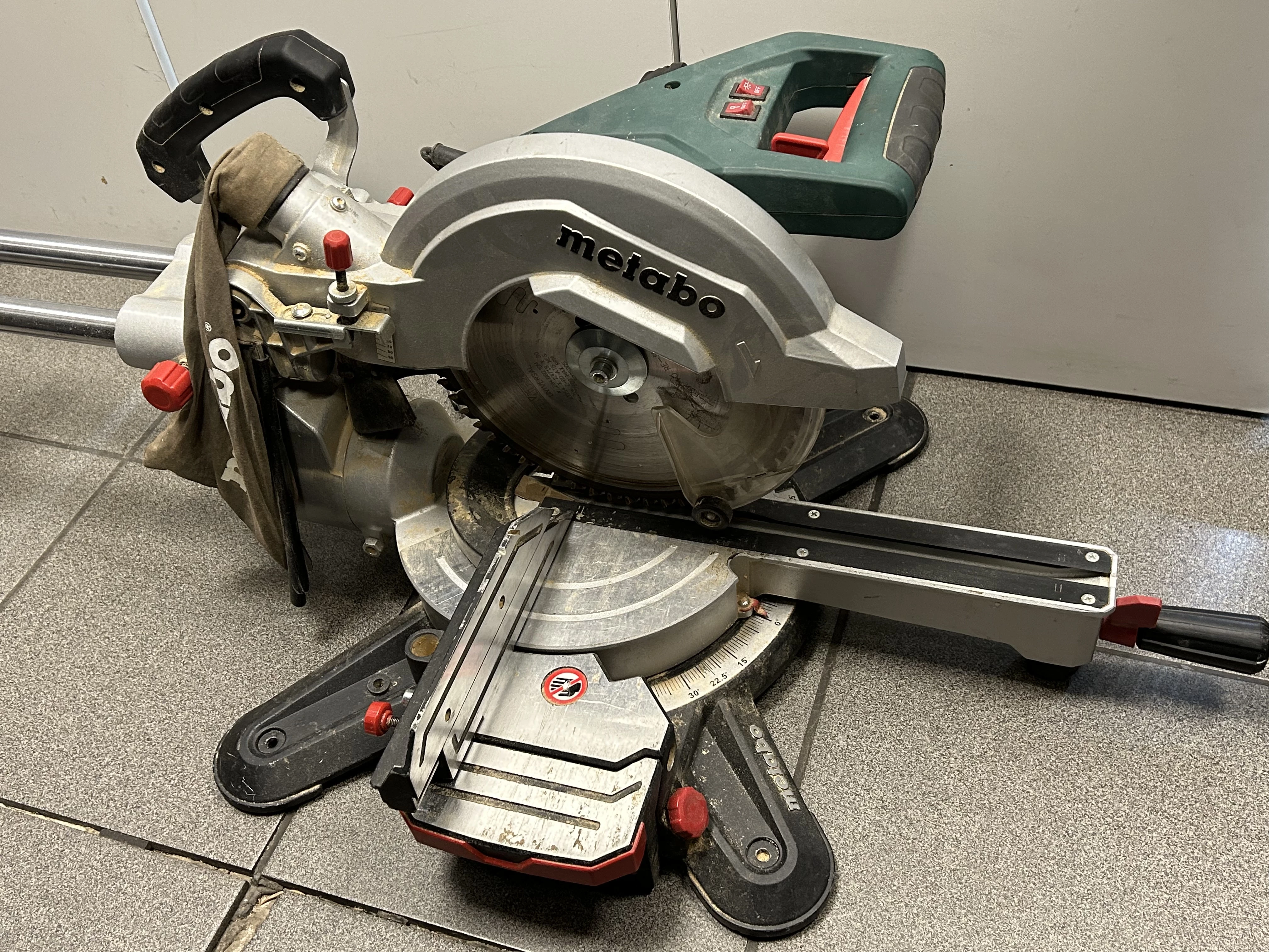 pila-ukosnica-metabo-kgs-254-m-sosnkowskiego-4a-opole-sj