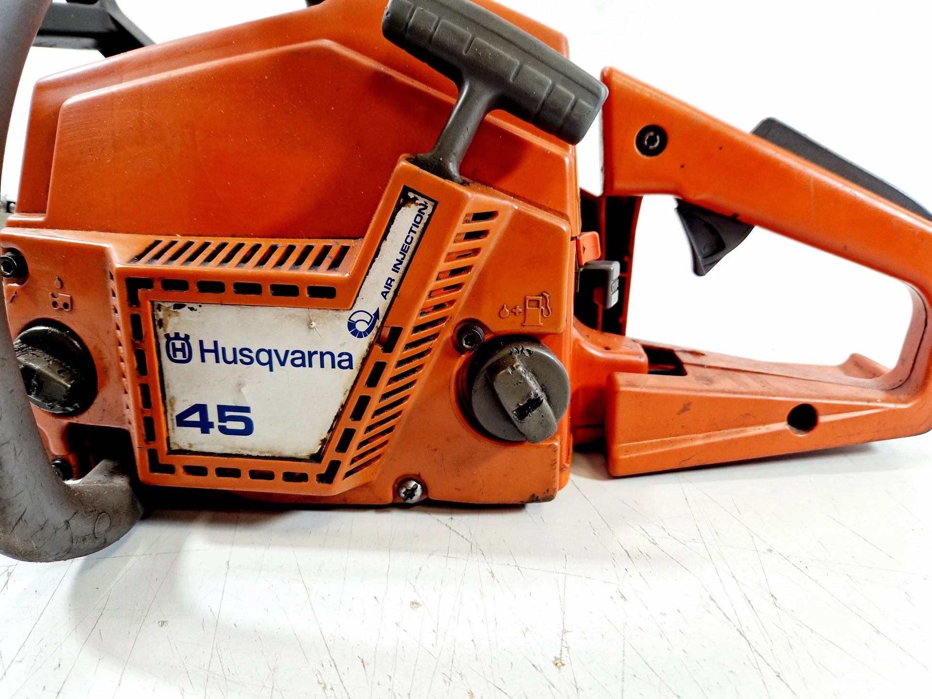 pila-pilarka-spalinowa-lancuchowa-husqvarna-45-stan-uzywany