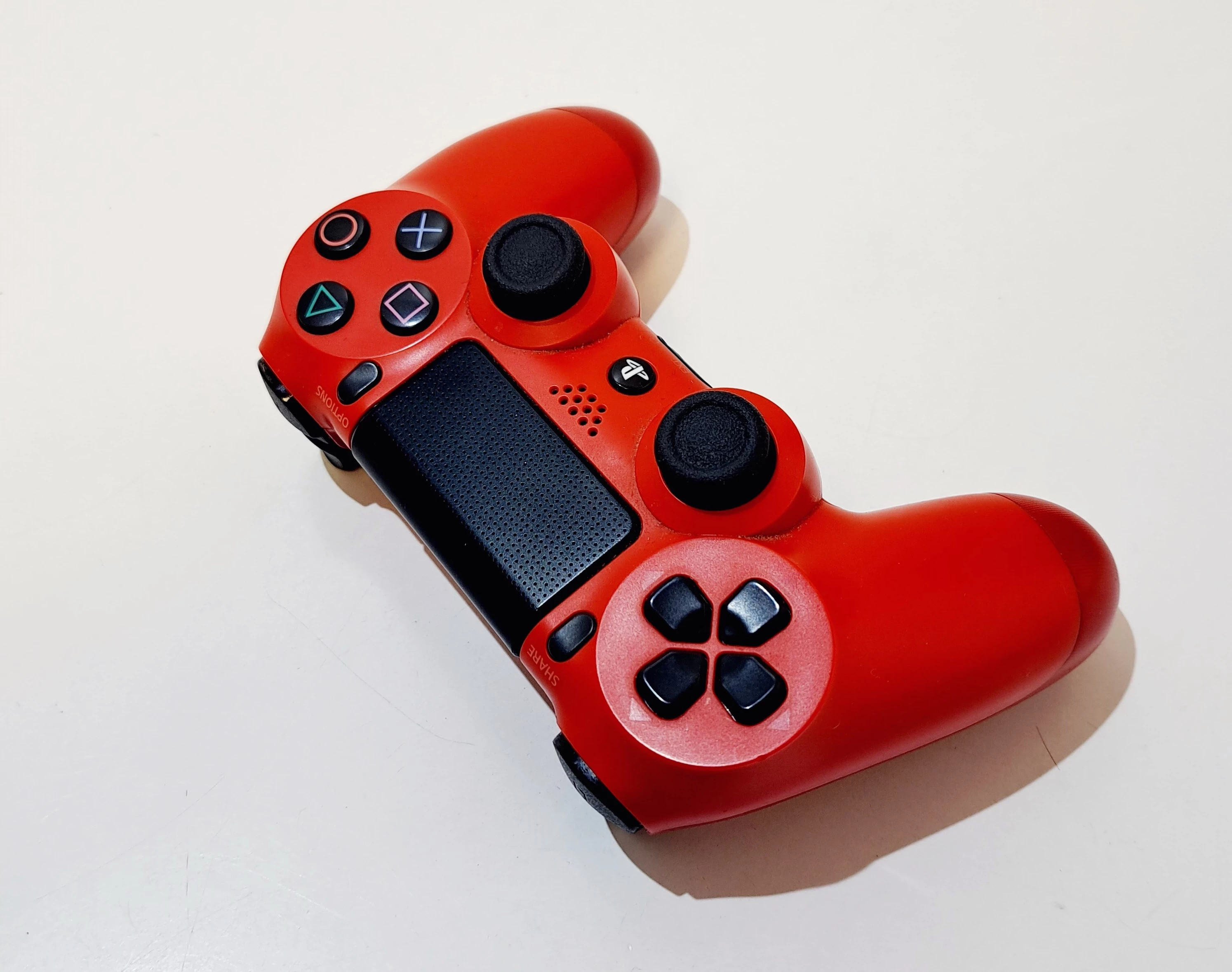 sony-playstation-4-pro-1tb-cuh-7016b-dysk-wbudowana-pamiec-1-tb