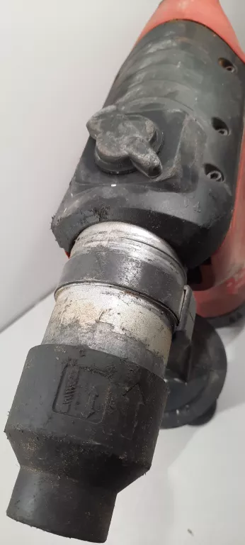MŁOT HILTI TE-38 CZERWONA WALIZKA