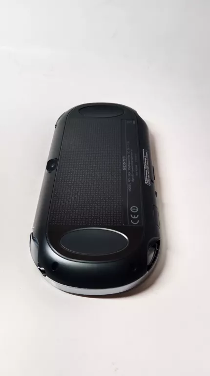 KONSOLA PS VITA PCH-1004 + GRY