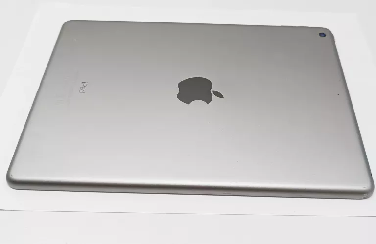 TABLET IPAD 5 GEN 128GB A1822 - NA CZĘŚCI