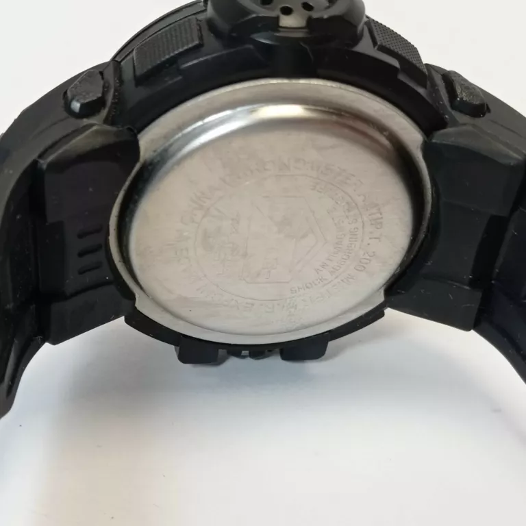 ZEGAREK EXPONI INTACTION