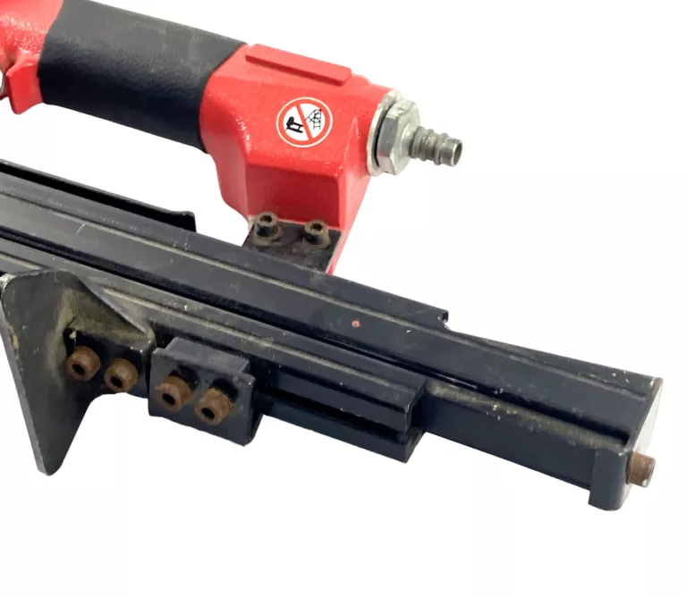 ZSZYWACZ PNEUMATYCZNY HAUBOLD PN 2550 A
