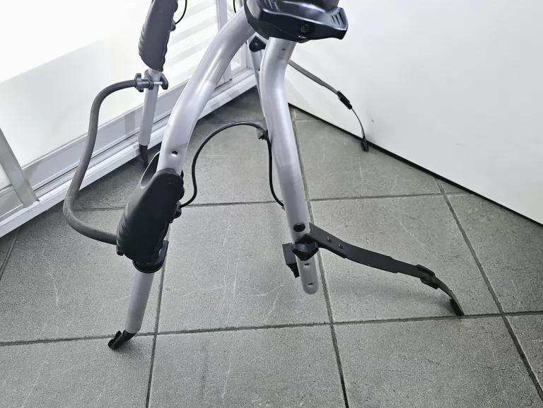 BAGAŻNIK SAMOCHODOWY NA 3 ROWERY THULE CLIPON 9104