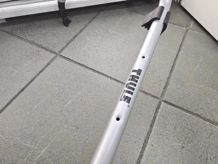 BAGAŻNIK SAMOCHODOWY NA 3 ROWERY THULE CLIPON 9104
