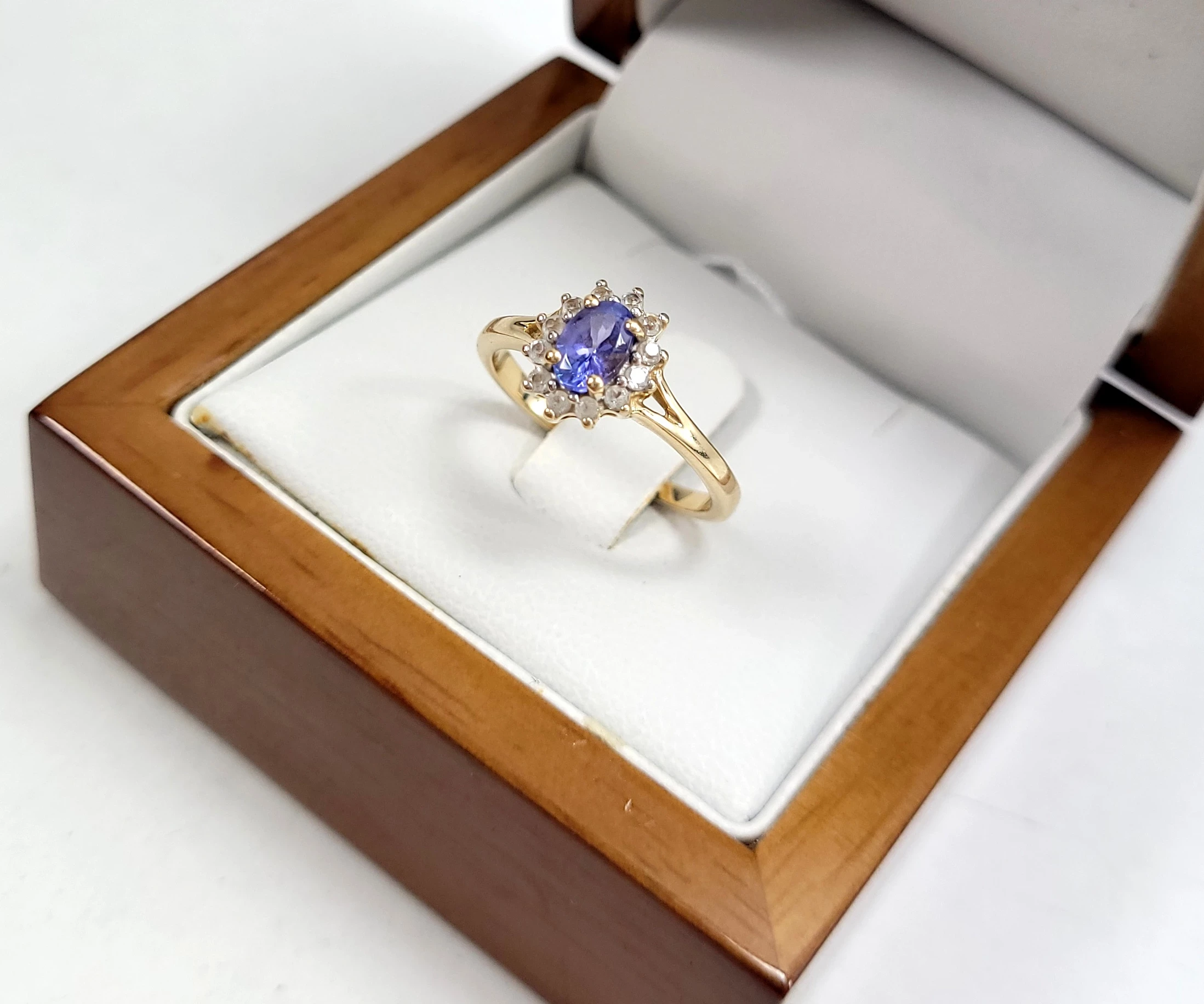 zloty-pierscionek-tanzanittopazy-wkruk-p585-25-kamien-tanzanit