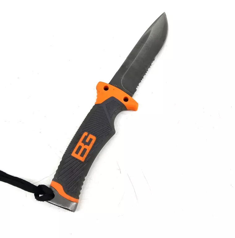 NÓŻ GERBER BEAR GRYLLS ULTIMATE POKROWIEC