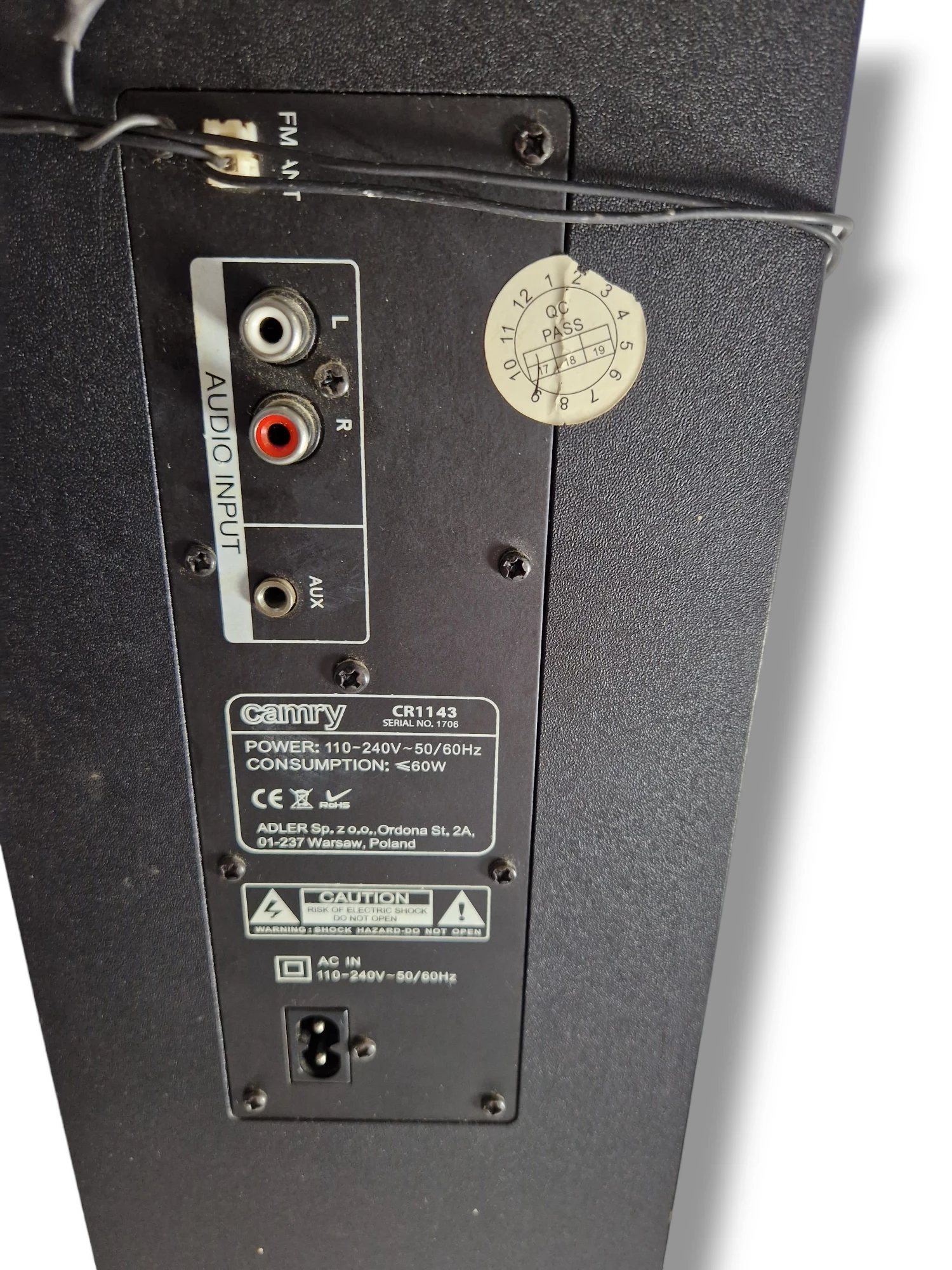 wieza-camry-cr1143-pilot-rodzaj-odtwarzanych-nosnikow-cd-mp3