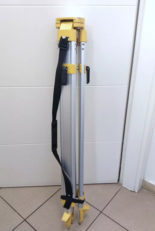 statyw-do-niwelatora-nivel-system-marka-nivel