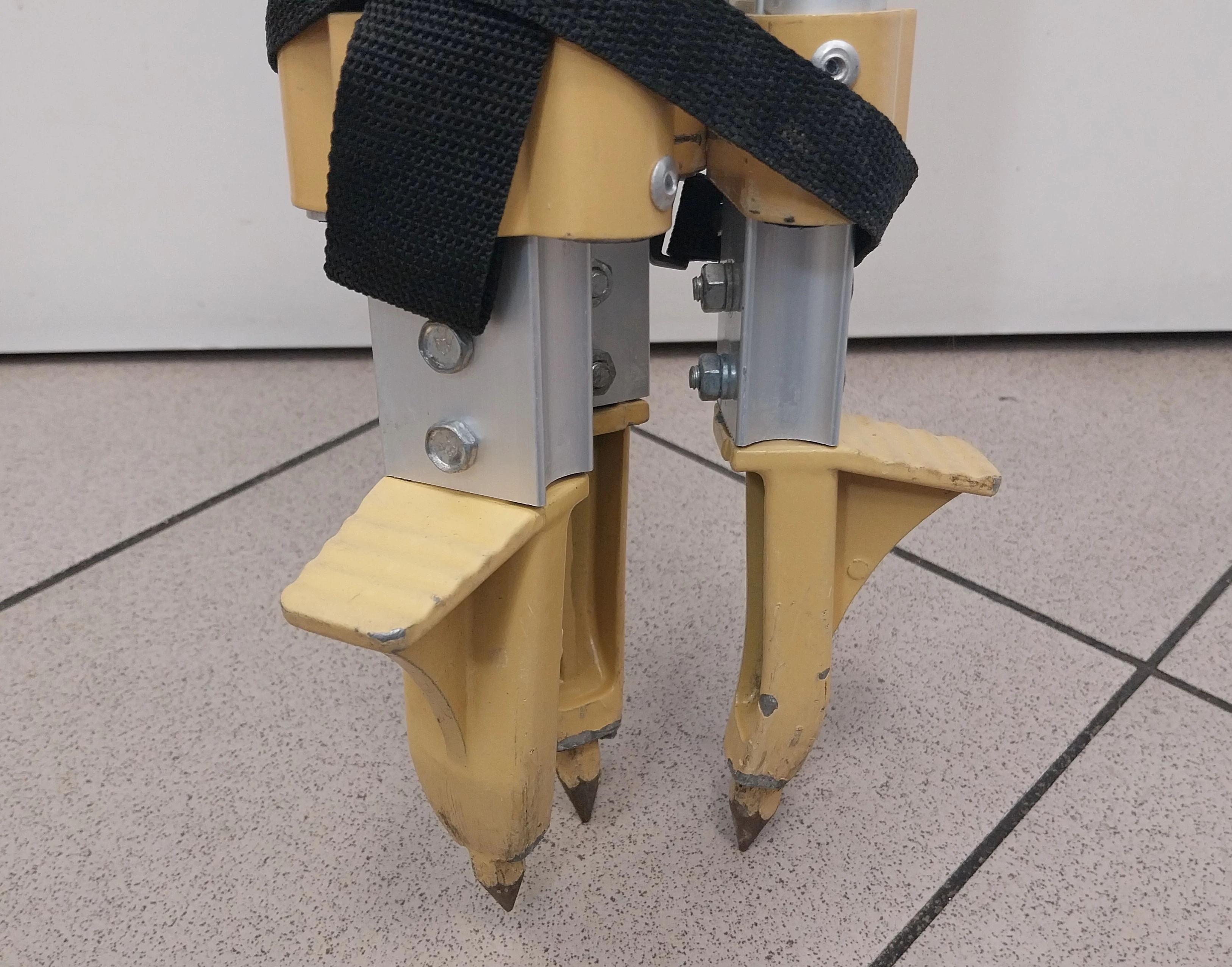 statyw-do-niwelatora-nivel-system-rodzaj-statyw