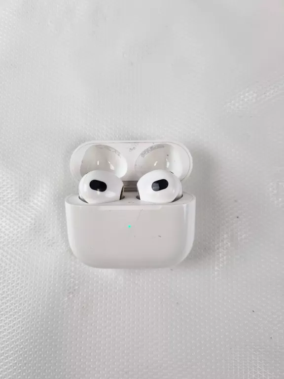 SŁUCHAWKI AIRPODS 3 PUDEŁKO