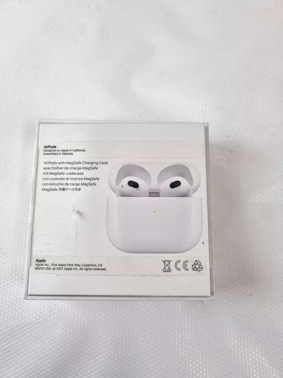 SŁUCHAWKI AIRPODS 3 PUDEŁKO