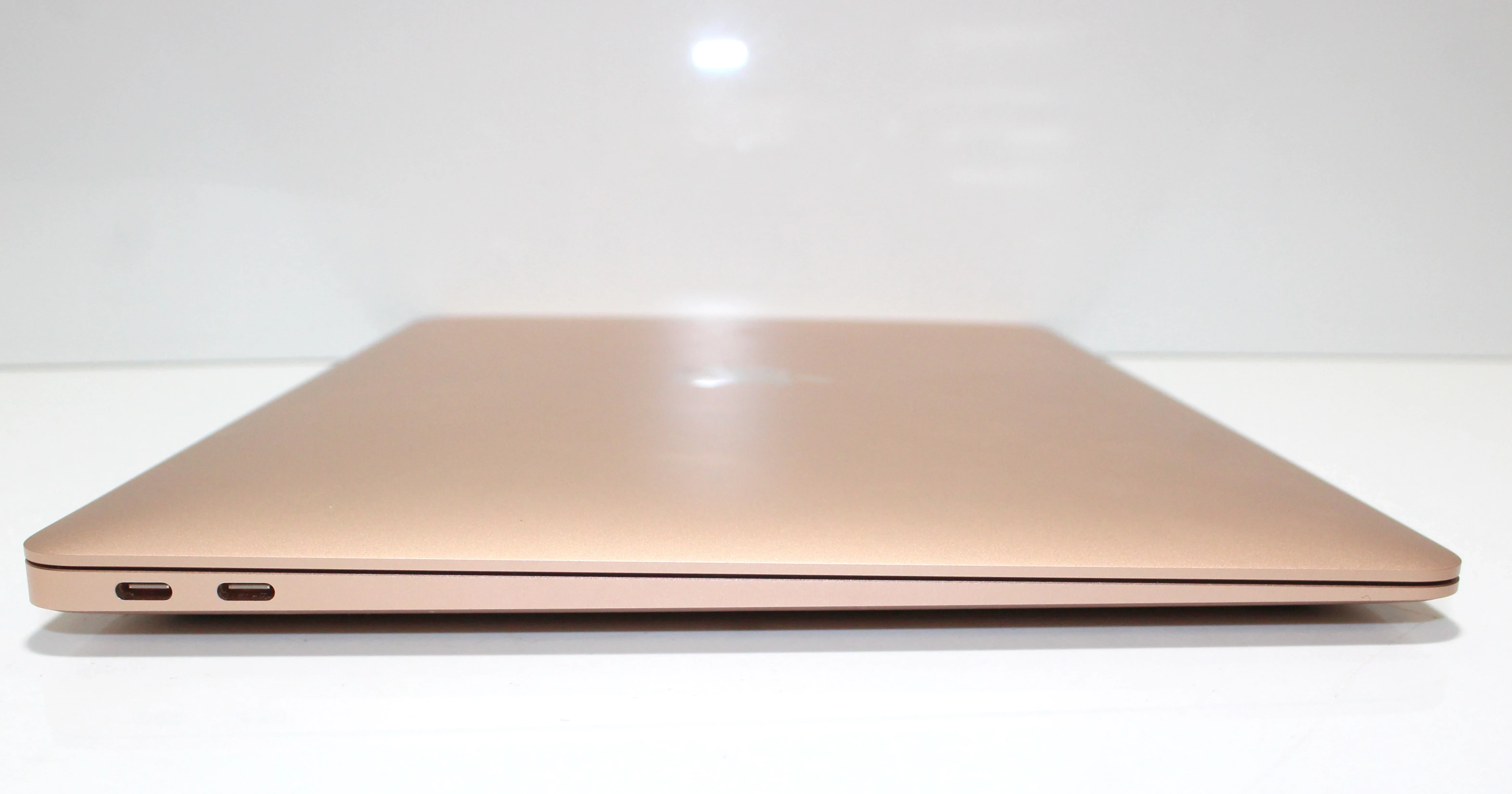 laptop-apple-macbook-air-a2337-rose-gold-liczba-rdzeni-procesora-8
